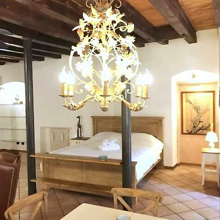 Casa Al Teatro Apartment เวโรนา ภายนอก รูปภาพ