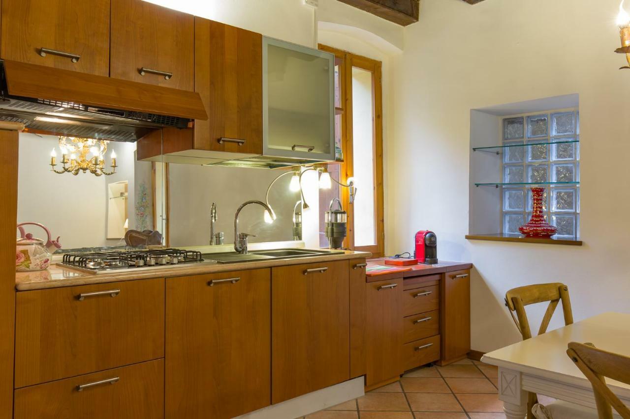 Casa Al Teatro Apartment เวโรนา ภายนอก รูปภาพ