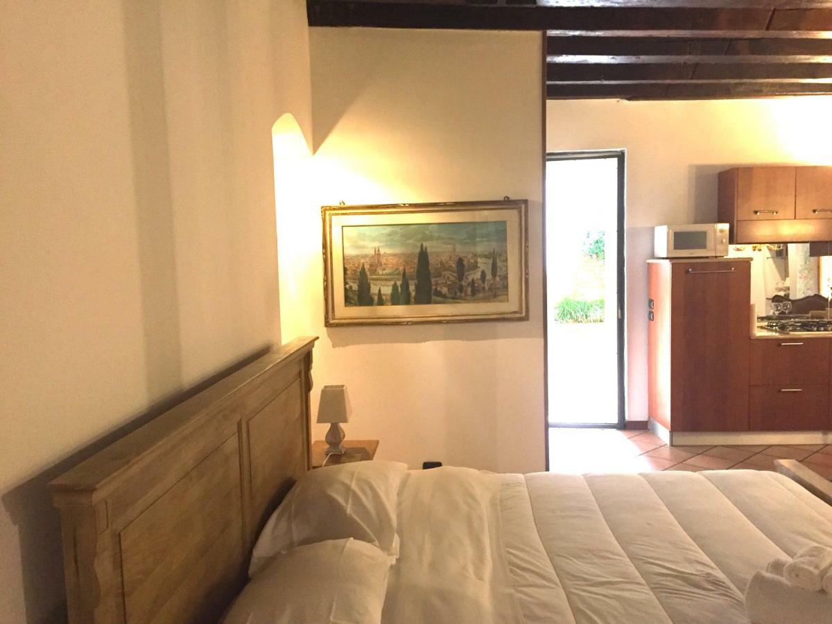 Casa Al Teatro Apartment เวโรนา ภายนอก รูปภาพ